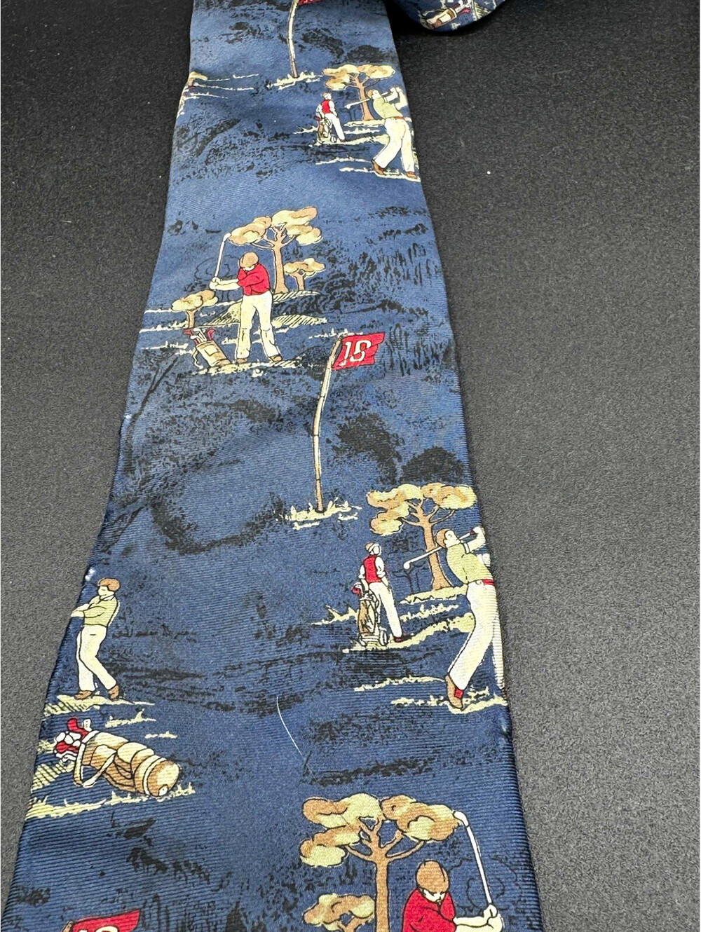 Resilio 100% Silk Tie Blue Golf Sports Novelty Mens Necktie Vintage 59” x 3.75”